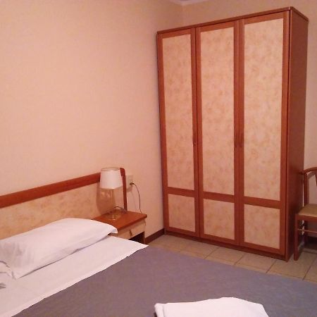 Hotel Rose&Crown Correggio Dış mekan fotoğraf